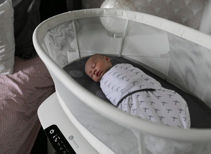 6 Simple Steps to Transition from the mamaRoo sleep® bassinet to the Crib
